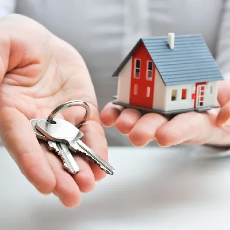 depositphotos_21515189-stock-photo-agent-with-house-model-and